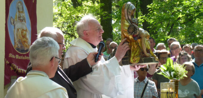 Maiandacht in Klein Maria Dreieichen © Herwig Reidlinger