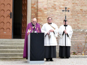 Friedhofsgang © Herwig Reidlinger