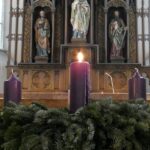 Adventkranz in der Pfarrkirche © Herwig Reidlinger
